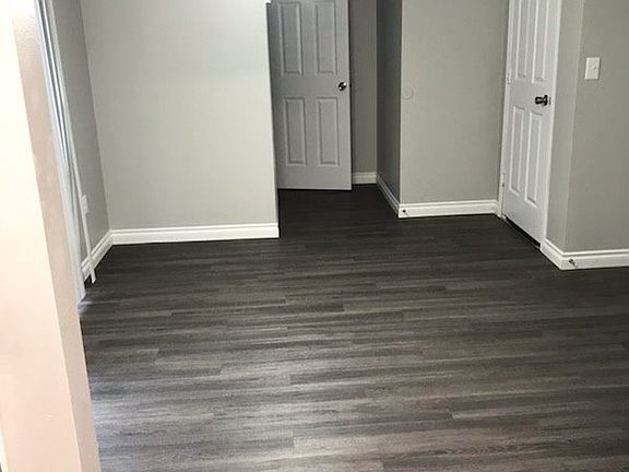 3rd image of 3320 Auburn Way S #15-B