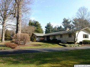7 Post Rd, Rumson, NJ 07760
