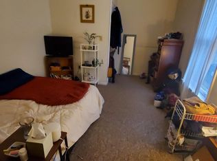120 Lakeview Ter APT 2, Burlington, VT 05401