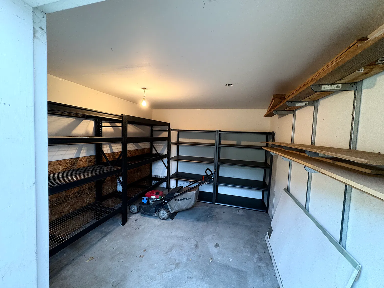 1405 E Bergeson St — Photo 3
