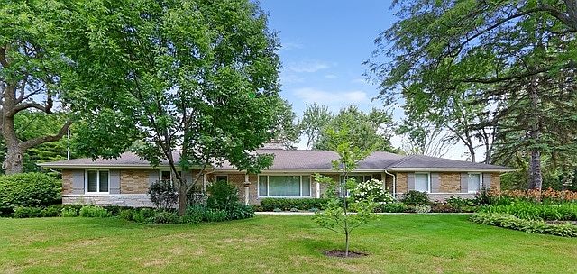 2nd image of 840 Castlegate Ct