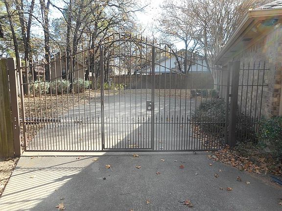 5th image of 3911 San Luis Ct