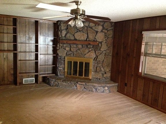3rd image of 2546 Cardigan Dr