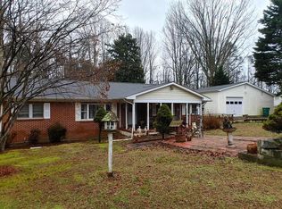 38065 Hunter Ct, Charlotte Hall, MD 20622