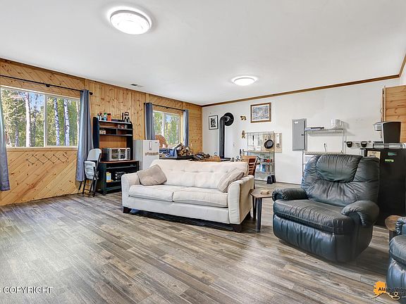 4th image of 47453 S Merlin Dr