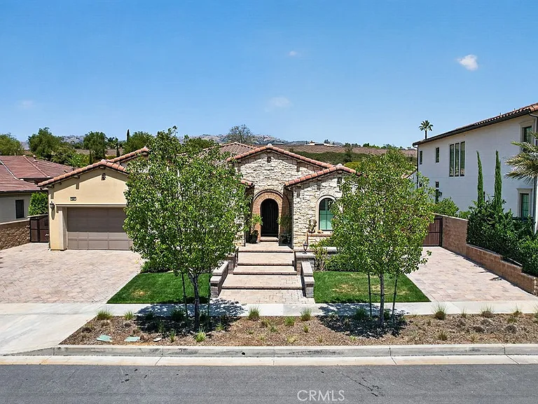 19843 Split Oak Rd — Photo 6
