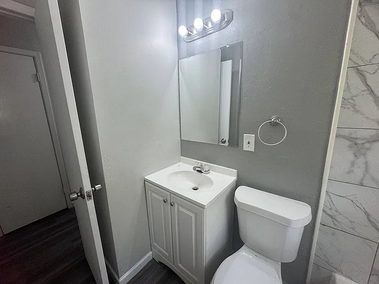 204 W Garden Dr — Photo 11