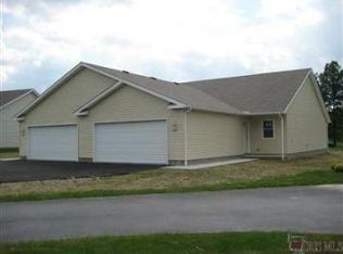 3222 Starwick Ct #3222, Canfield, OH 44406
