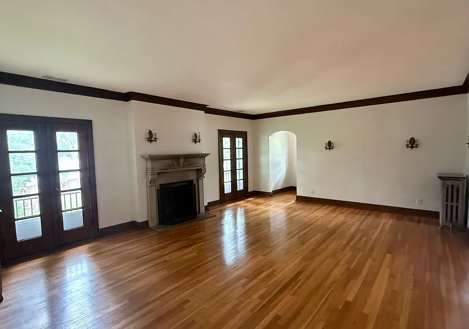 8368 Big Bend Blvd #2