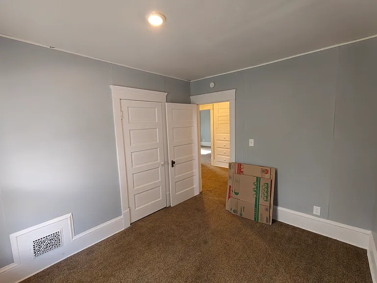 617 Holmes Ave #B — Photo 12