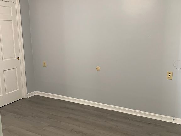 5th image of 2275 Hepburn Ave #11088604