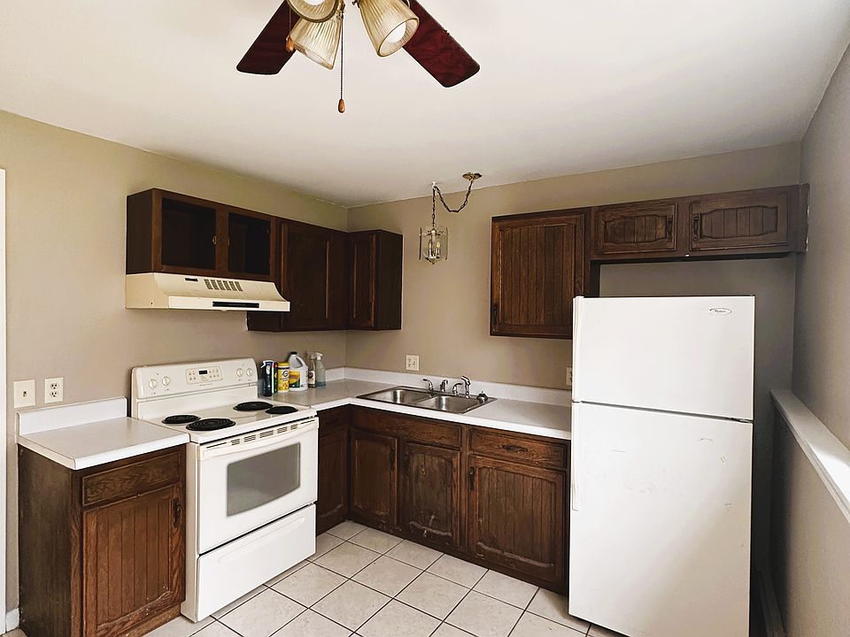 1st image of 6696 Birch Dr #3