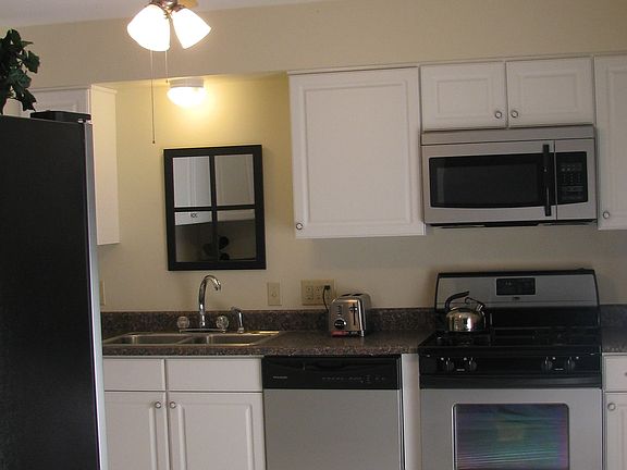 Newly Renovated Kitchen