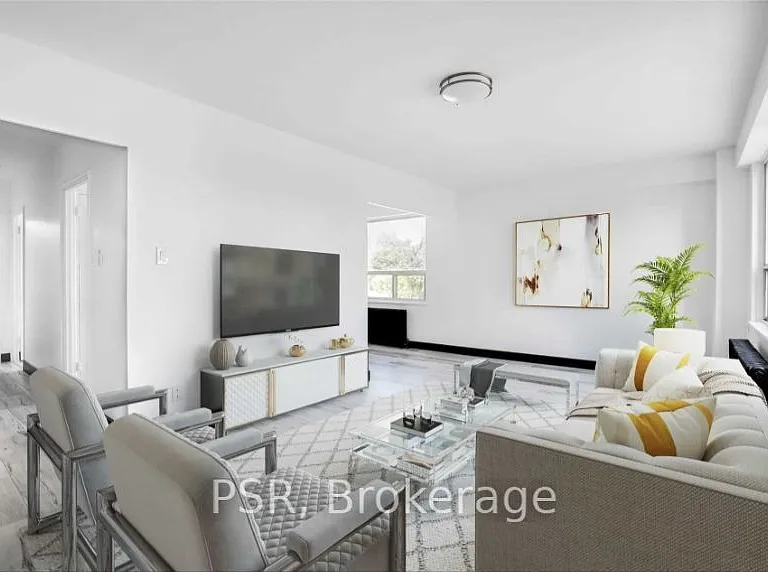 600 Eglinton Ave W #207 — Photo 2