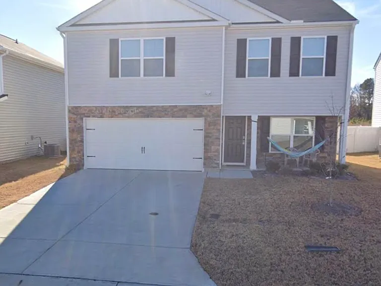 1209 Fowler Dr — Photo 1