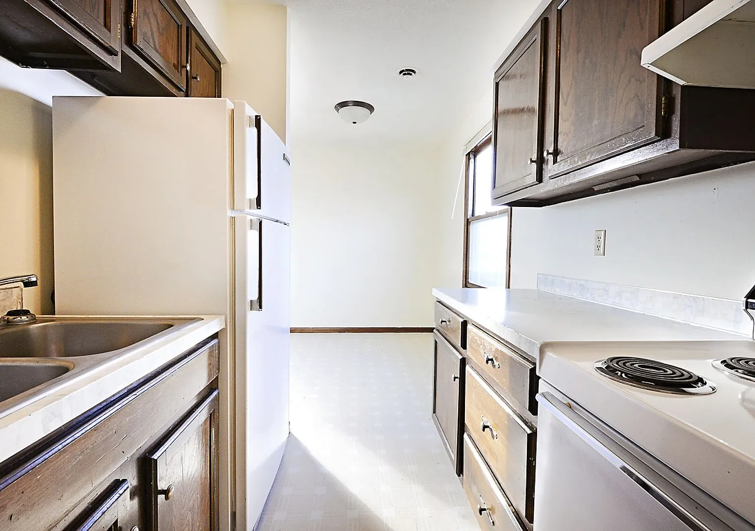 601 Maple Street — Photo 3