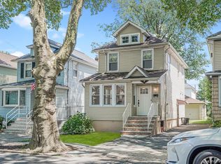 13 Hawthorne Ave, Staten Island, NY