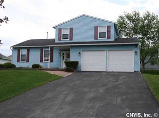 4783 Stonehurst Rd, Liverpool, NY 13090