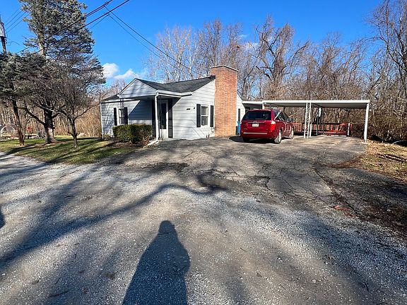 2nd image of 4280 Jones Ln