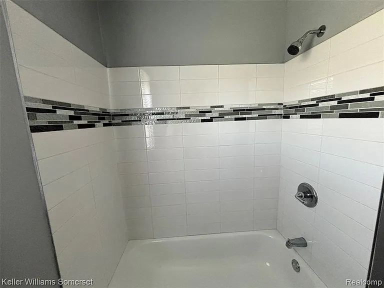 8145 Lozier Ave — Photo 5