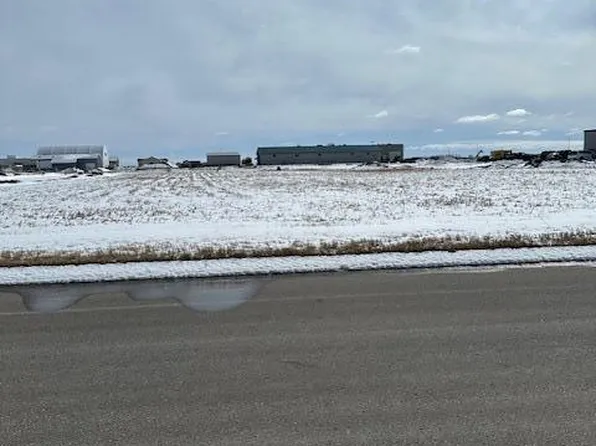 3rd St W, Thief River Falls, MN 56701