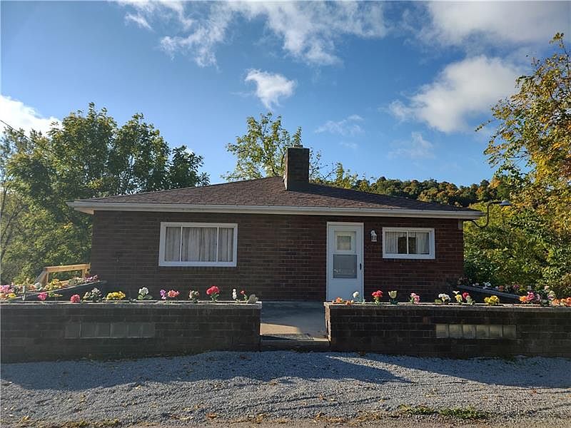 854 Rd, PA 15367 Zillow