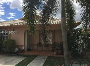 9838 NW 129th Ter, Hialeah Gardens, FL 33018