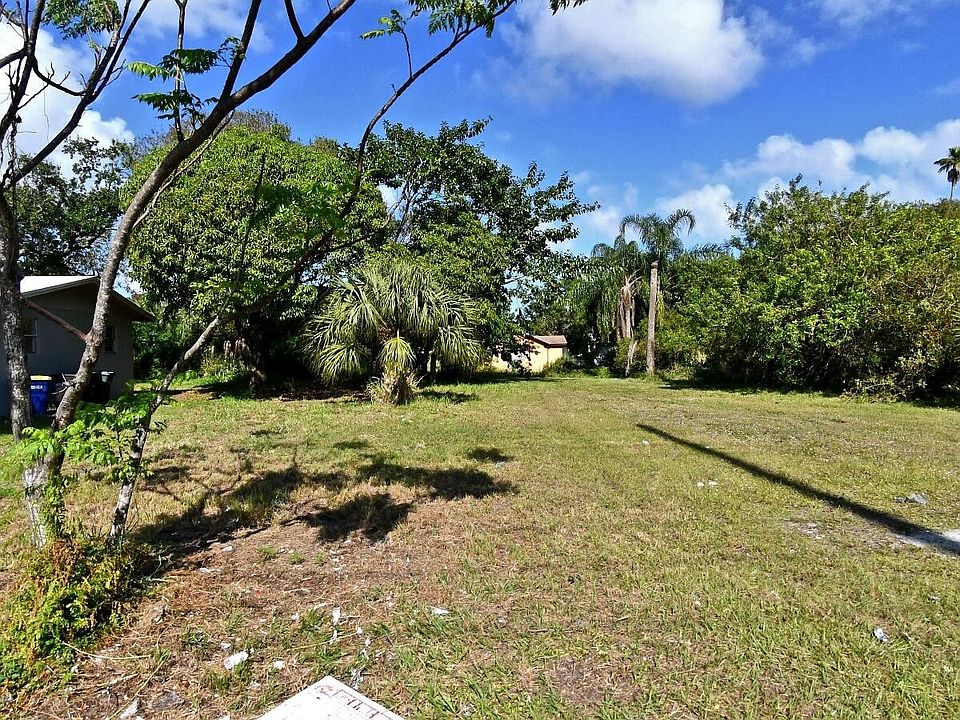 1st image of 1110 Avenue E