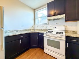 4854 W Belden St, Chicago, IL