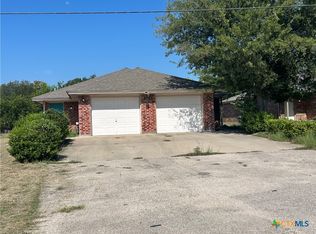 1013 Hawk Trl, Copperas Cove, TX 76522