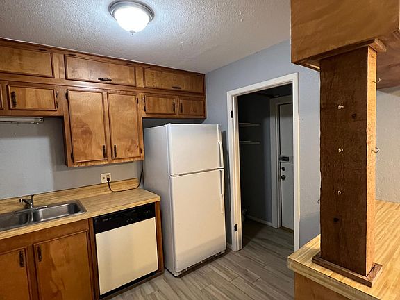 3rd image of 4225 Walnut Hills Dr #A