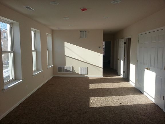 5th image of 1580 Hornberger Ave APT 2