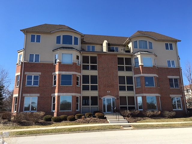 1st image of 100 N River Ln Unit 102