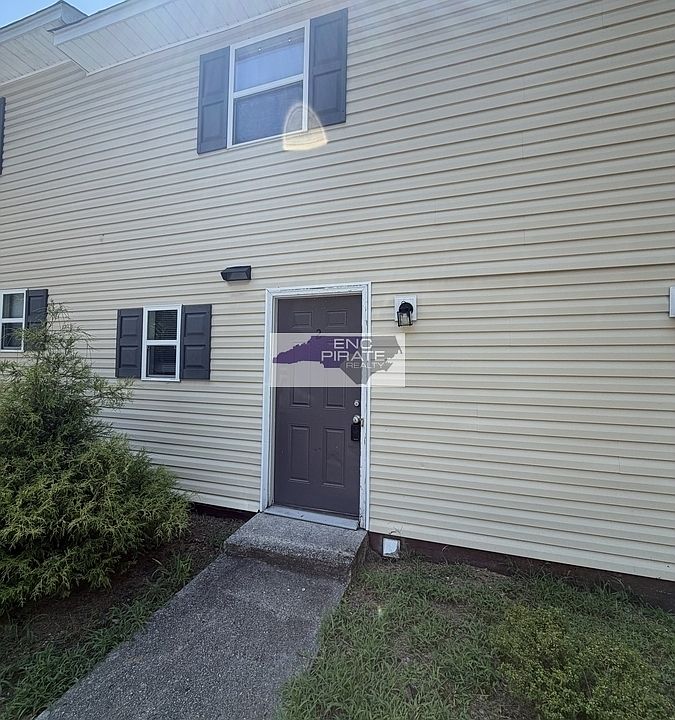 1st image of 113 Ridge Pl #2