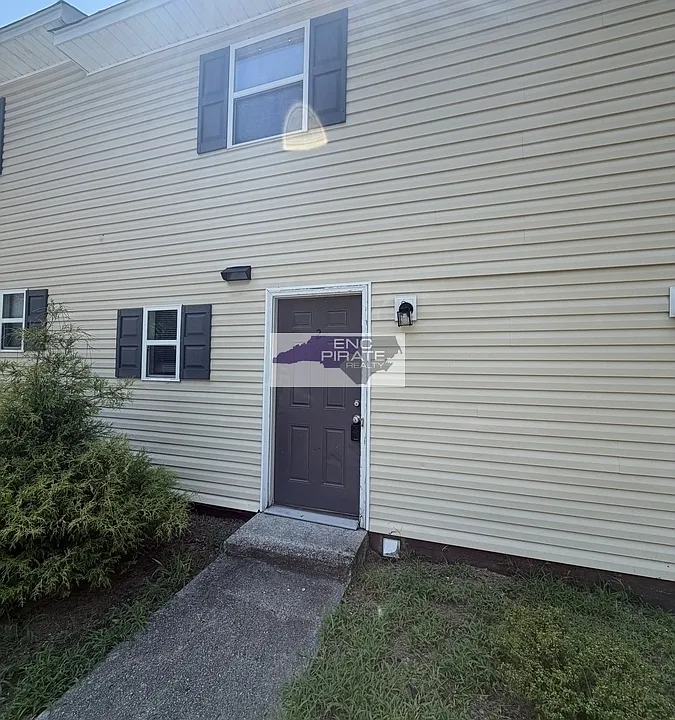 113 Ridge Pl #2