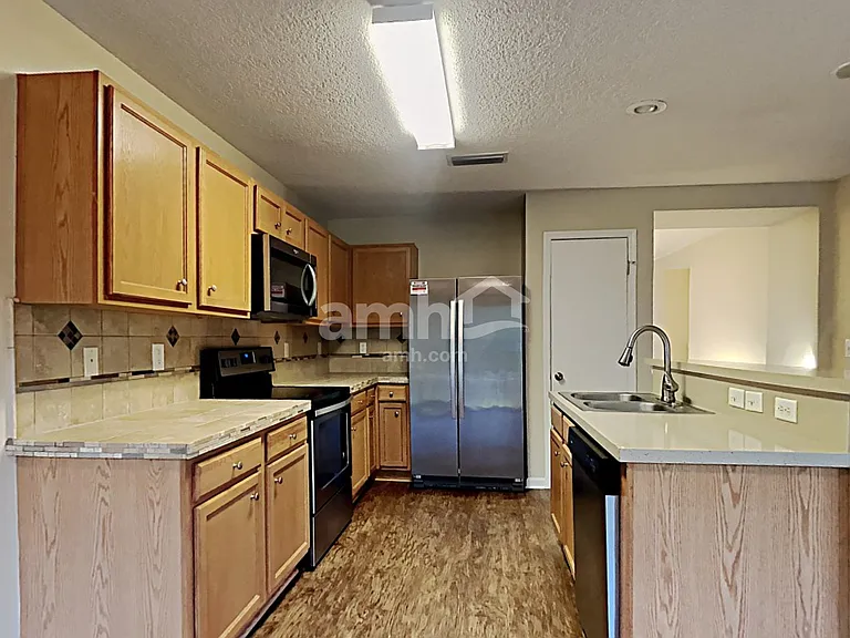 2942 Bent Bow Ln — Photo 3