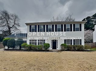 1235 Parkwood Chase NW, Acworth, GA 30102