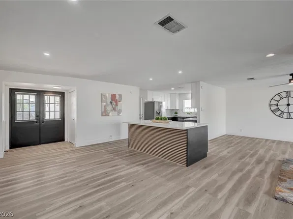 4468 El Pito Ln, Las Vegas, NV 89121