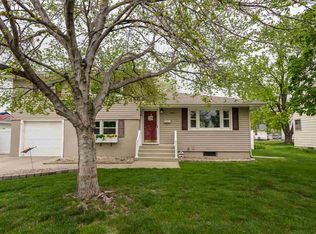 2512 26th St, Columbus, NE 68601