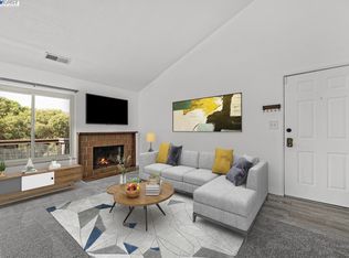 7400 Mountain Blvd APT 3A, Oakland, CA 94605