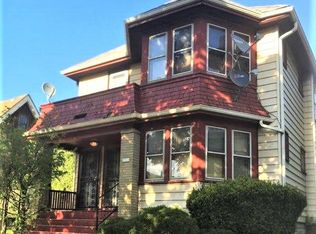 3910 N 13th St #3912, Milwaukee, WI 53206