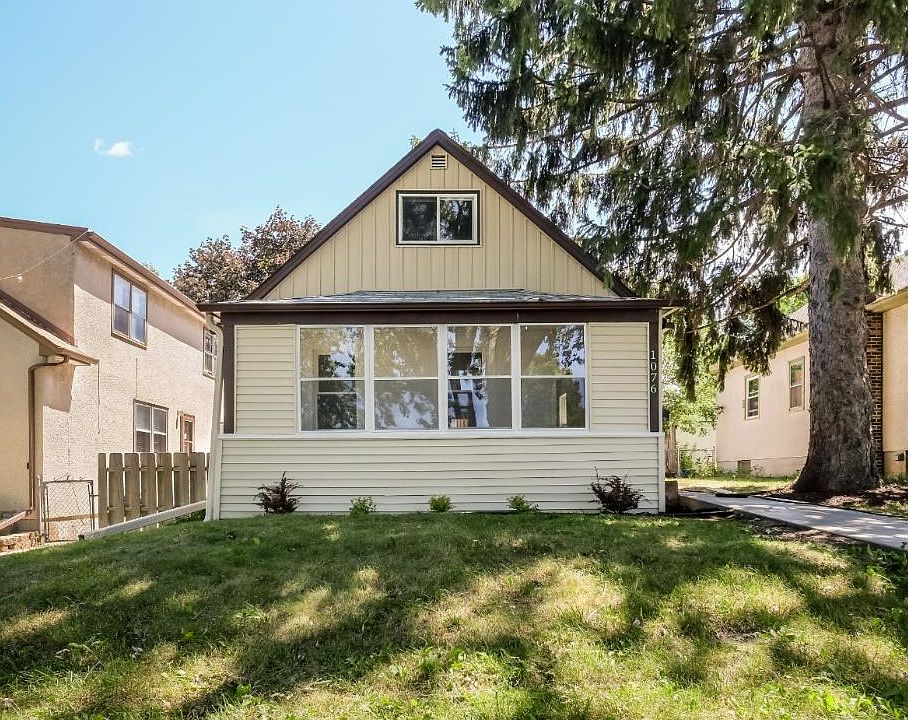 1st image of 1076 Norton St