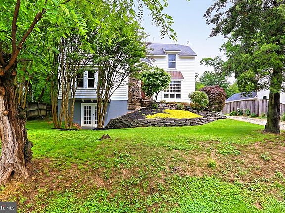 3rd image of 7730 Virginia Ln