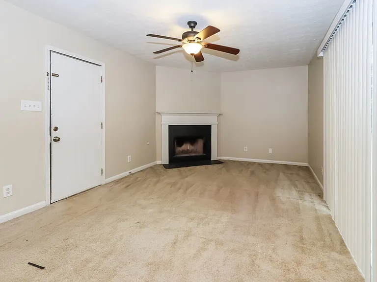 639 Fair Harbor Dr — Photo 4