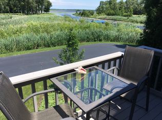 8421 Canary Grass Ln, Fox Lake, IL 60020