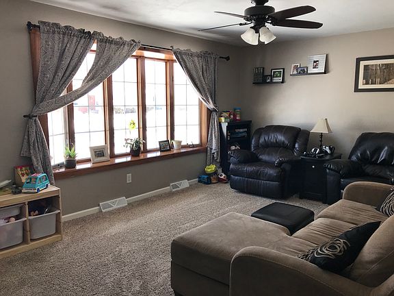 3rd image of 2209 S Telulah Ave