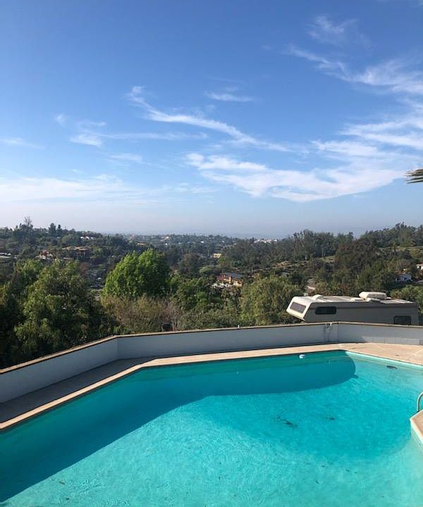 1st image of 1504 Alta Vista Dr