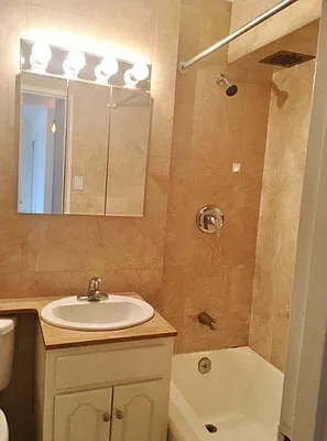 Rented by Sandra Greer Real Estate | media 9