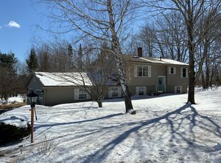 16 Morrill Dr, China, ME 04358