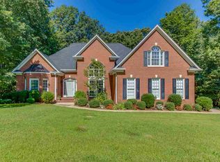 2 Claymore Ct, Greer, SC 29650